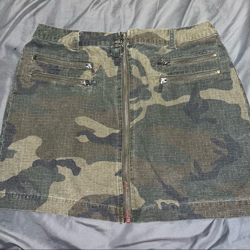 Emory Park Miss Lola Camp Zipper Skirt NWT